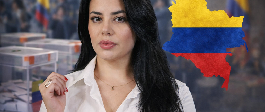 Amaranta Hank durante las elecciones legislativas de Colombia 2026 con urnas electorales y el mapa de Colombia al fondo