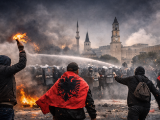 Protestas en Albania durante crisis política en Tirana