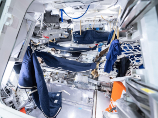 cuánto cuesta Artemis II interior cápsula Orion NASA