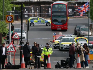 Ataque en Londres con fuerte presencia policial tras apuñalamiento en Golders Green investigado como terrorismo