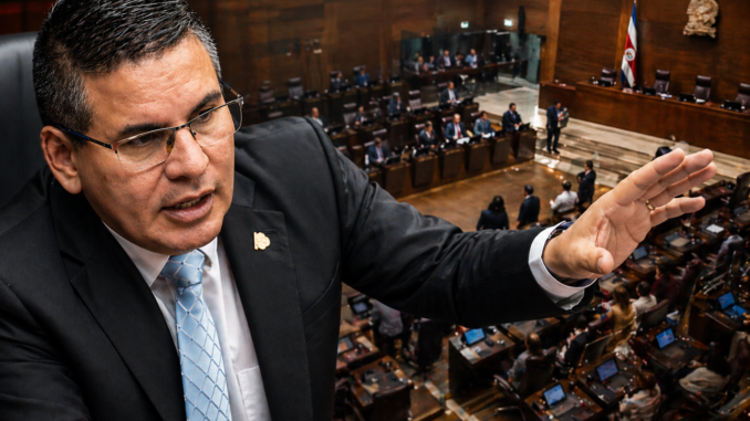 bloqueo votación Fabricio Alvarado Congreso Costa Rica diputado intervención plenario