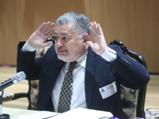 José Miguel Villalobos durante intervención pública en Costa Rica