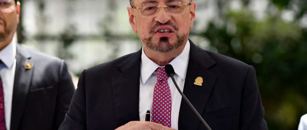 rodrigo chaves conferencia de prensa costa rica presidente declaraciones oficiales