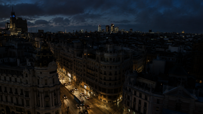 Apagones energéticos en España durante crisis eléctrica europea