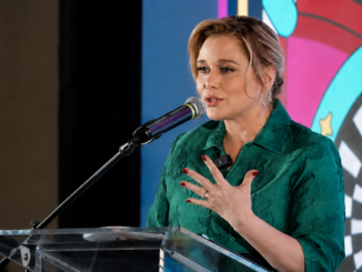 Maru Campos durante declaración pública sobre presunta persecución política en México
