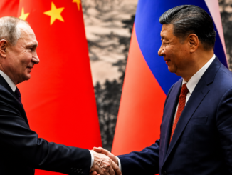 Xi Jinping recibe a Vladimir Putin en China tras la visita de Donald Trump a Beijing