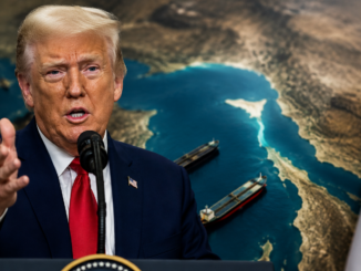 Donald Trump durante una declaración sobre un posible acuerdo con Irán y la reapertura del estrecho de Ormuz.