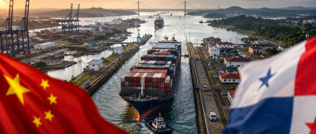 Buque portacontenedores transitando por el Canal de Panamá en medio de tensiones geopolíticas entre China y Panamá.