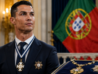 Cristiano Ronaldo durante una ceremonia oficial con condecoraciones del Estado portugués.