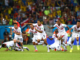 Jugadores de Costa Rica celebran la clasificación a cuartos de final del Mundial Brasil 2014 tras vencer a Grecia.