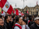 alt="Izquierda peruana elecciones 2026: manifestantes se reúnen en Lima tras ventaja de Fujimori"