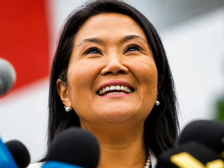 Keiko Fujimori ofrece declaraciones a la prensa tras confirmarse su victoria en las elecciones presidenciales de Perú 2026.