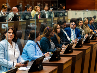 Diputados de la Asamblea Legislativa durante la discusión del proyecto relacionado con la crisis de Crucitas y la minería ilegal.