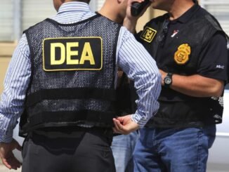 Agentes de la DEA durante una operación contra el narcotráfico
