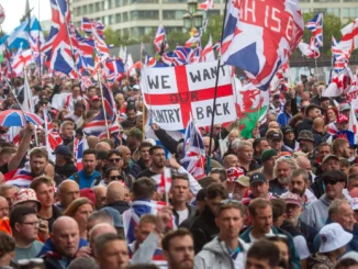Auge de la derecha en Inglaterra y polarización política entre conservadores y progresistas