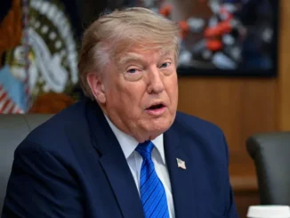 Negociaciones Trump Irán: Donald Trump lidera una reunión de gabinete en Camp David para discutir la crisis geopolítica.