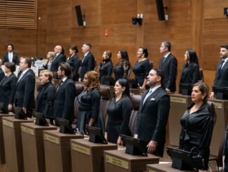Salida de Manuel Tovar: fracción oficialista en la Asamblea Legislativa