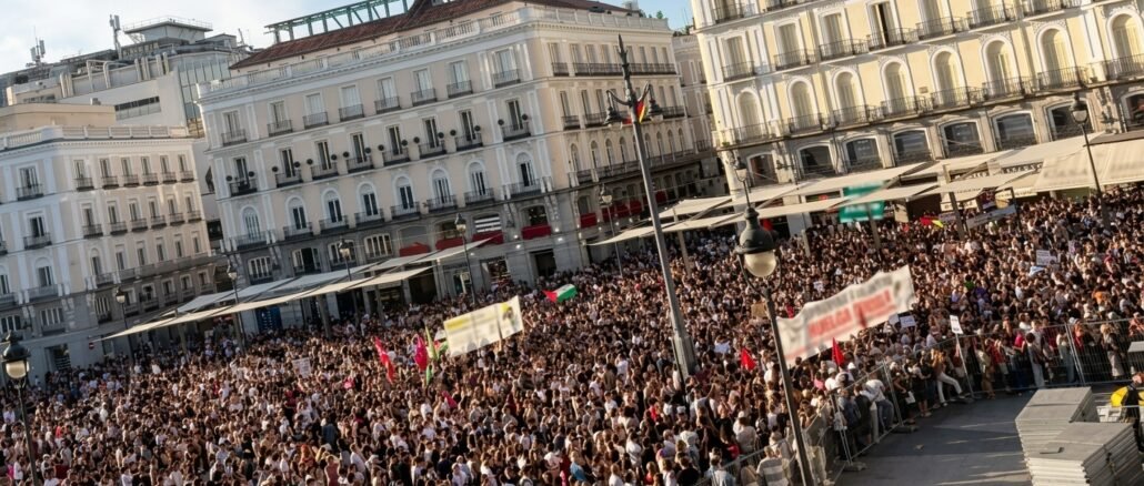 Manifestación en Madrid por la crisis de vivienda y contra los desahucios