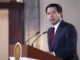 Mario Delgado anuncia en conferencia de prensa una estrategia para restringir el uso de celulares en las escuelas de México