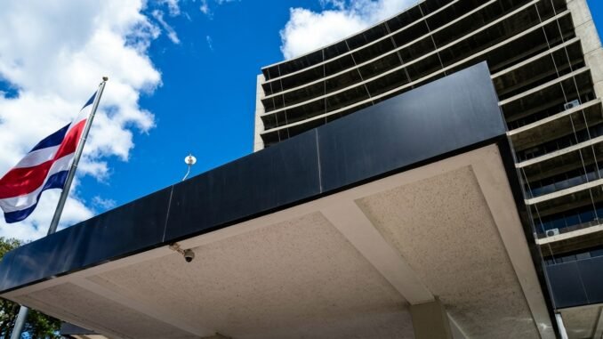 ICE refuerza la ciberseguridad de sus servicios esenciales