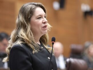 Claudia Dobles registra 74,4% de opiniones negativas en encuesta nacional de OPol Consultores