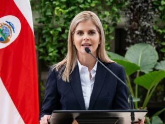 Laura Fernández durante declaraciones sobre el CACCO y los operativos contra el crimen organizado