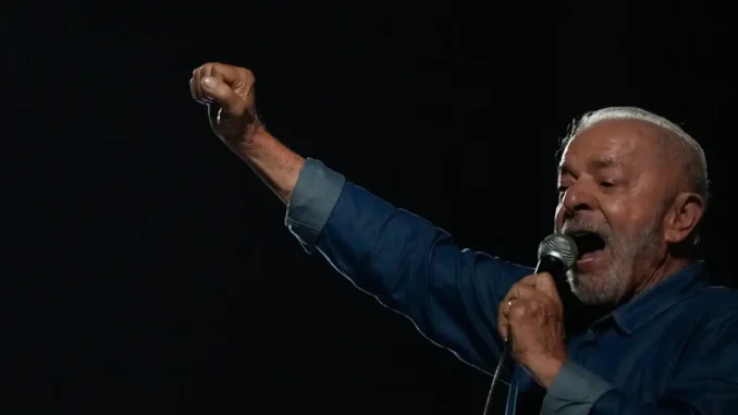 Mercados castigan triunfo de Lula tras su reelección en Brasil, en São Paulo